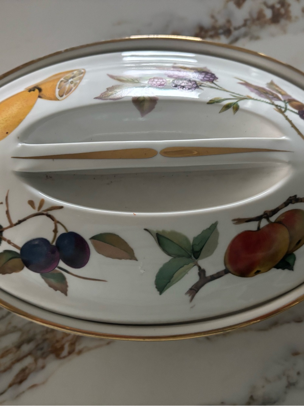 Covered Porcelain Serving Dish with Fruit Motif and Gold Trim - White
